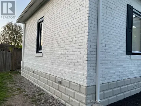 114 Ann Street Sarnia ON N7T 2E7