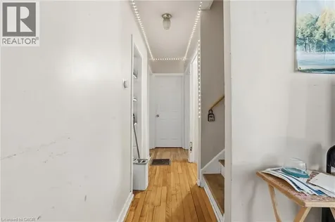 139 Dalewood Avenue Hamilton ON L8S 1Z3