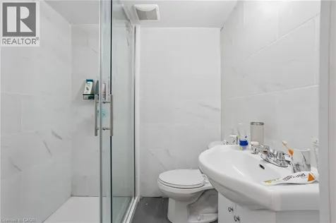 139 Dalewood Avenue Hamilton ON L8S 1Z3