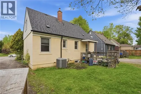 139 Dalewood Avenue Hamilton ON L8S 1Z3