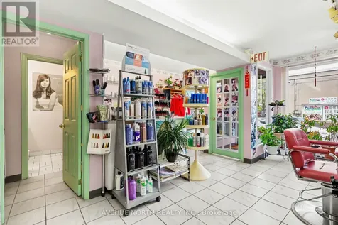 367 Booth Street Ottawa ON K1R 7K1