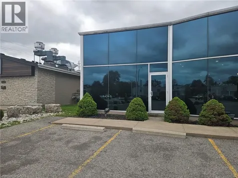 6580 Lundy's Lane Niagara Falls ON L2G 1V2