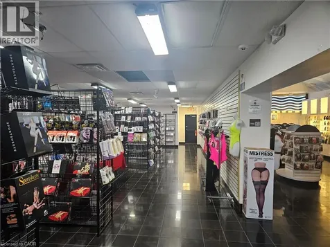 6580 Lundy's Lane Niagara Falls ON L2G 1V2