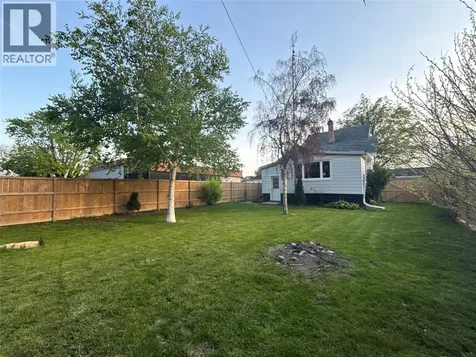305 St Clair Street Chatham ON N7L 3J8