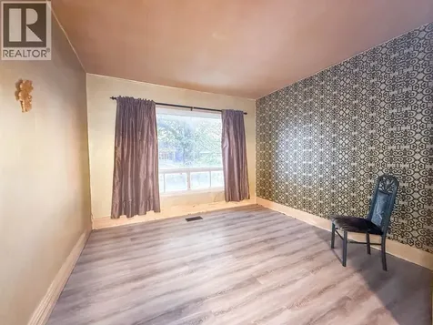 305 St Clair Street Chatham ON N7L 3J8