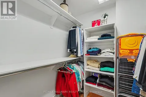 136 Darlington Private Ottawa ON K1V 0X6