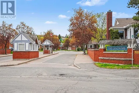 136 Darlington Private Ottawa ON K1V 0X6