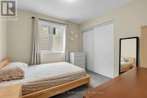 302 River Landing Avenue Ottawa ON K2J 3V4