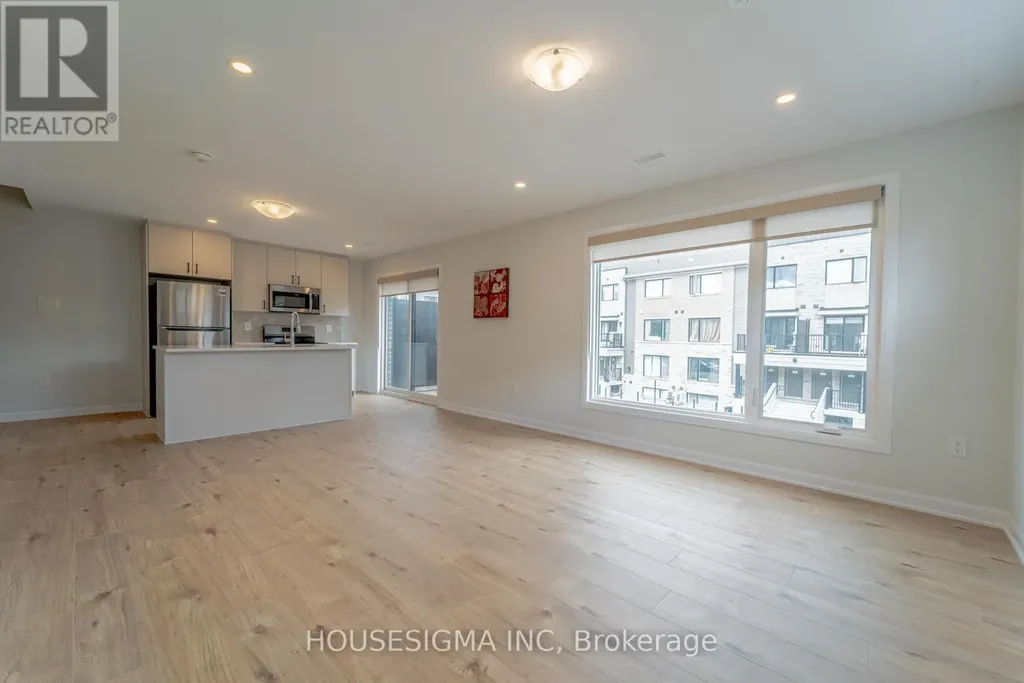 1136 Creekway Private Ottawa ON K2T 0S9