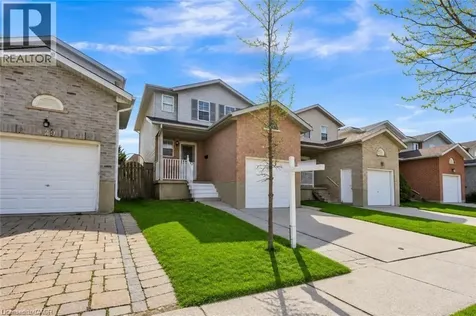 425 Erinbrook Drive Kitchener ON N2E 3S4