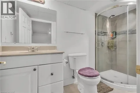 425 Erinbrook Drive Kitchener ON N2E 3S4