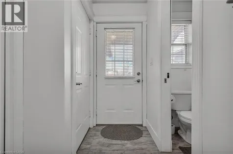 425 Erinbrook Drive Kitchener ON N2E 3S4