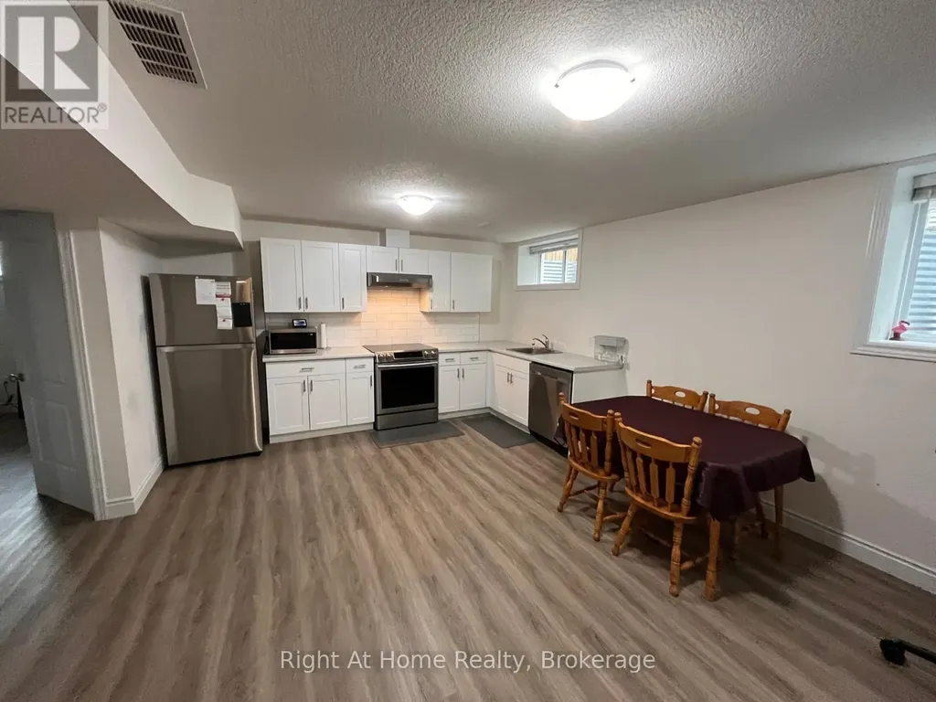 222 Ladyslipper Drive Waterloo ON N2V 0E2