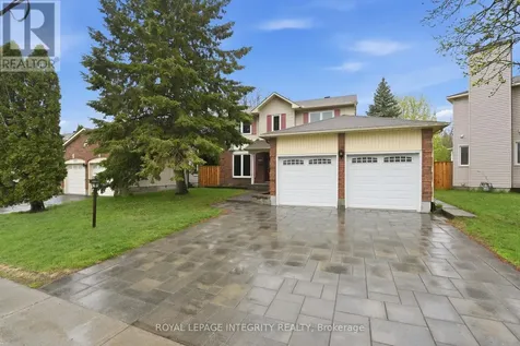 2133 Lenester Avenue Ottawa ON K2A 4A9