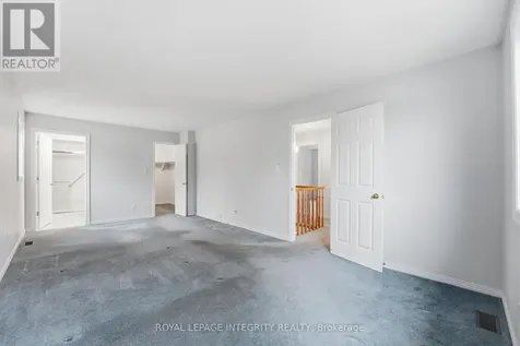 2133 Lenester Avenue Ottawa ON K2A 4A9