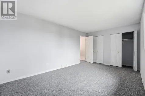 2133 Lenester Avenue Ottawa ON K2A 4A9