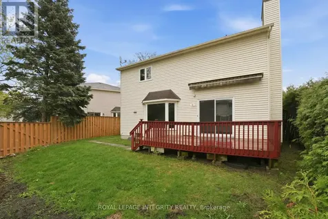 2133 Lenester Avenue Ottawa ON K2A 4A9