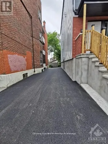 360 Bronson Avenue Ottawa ON K1R 6J3