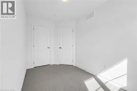 120 Court Drive Paris ON N3L 0N2