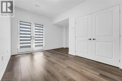 120 Court Drive Paris ON N3L 0N2