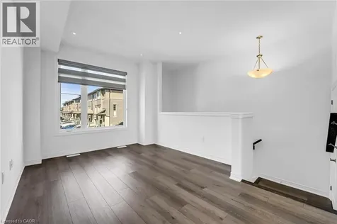 120 Court Drive Paris ON N3L 0N2