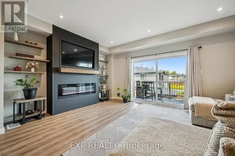 907 Robert Ferrie Drive Kitchener ON N2R 0P2
