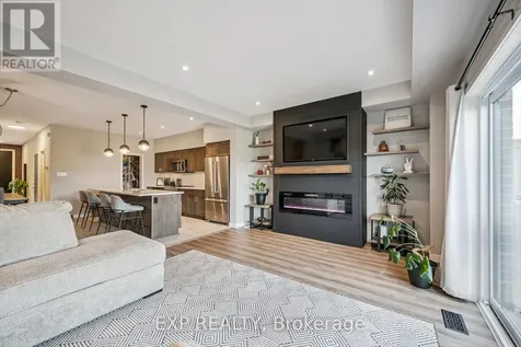 907 Robert Ferrie Drive Kitchener ON N2R 0P2