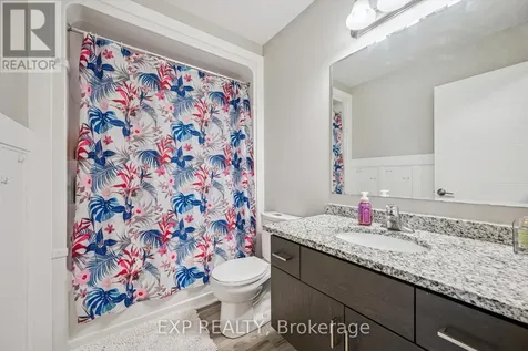 907 Robert Ferrie Drive Kitchener ON N2R 0P2