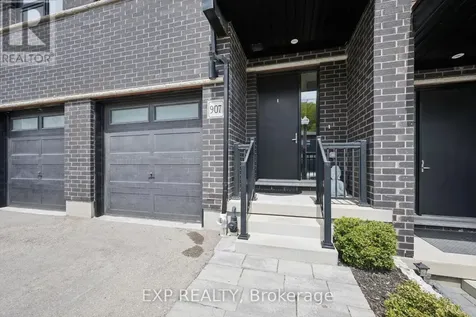 907 Robert Ferrie Drive Kitchener ON N2R 0P2
