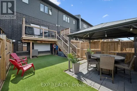 907 Robert Ferrie Drive Kitchener ON N2R 0P2