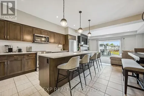 907 Robert Ferrie Drive Kitchener ON N2R 0P2