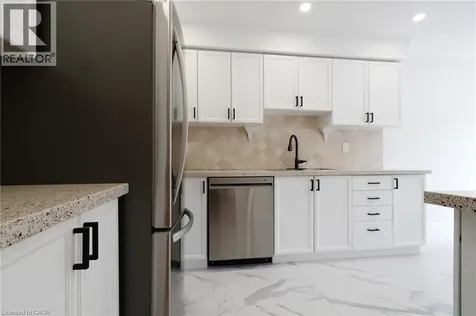 1114 Lindsay Drive Oakville ON L6M 3B4