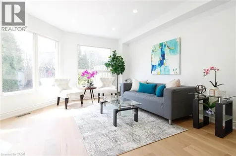 1114 Lindsay Drive Oakville ON L6M 3B4