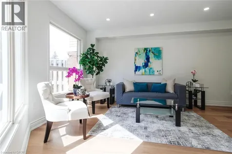 1114 Lindsay Drive Oakville ON L6M 3B4