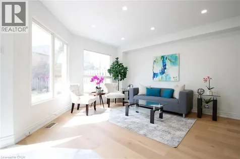 1114 Lindsay Drive Oakville ON L6M 3B4