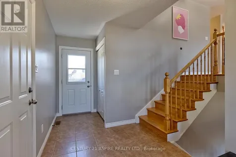 42 Oak Avenue Petawawa ON K8H 0B5