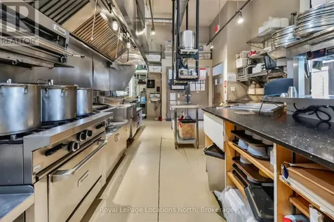 498 First Street Collingwood ON L9Y 1B8