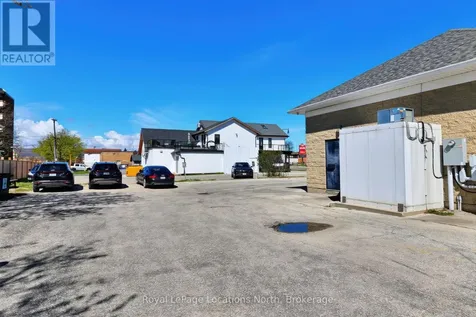 498 First Street Collingwood ON L9Y 1B8