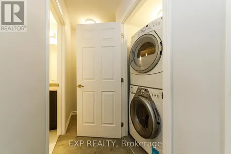 852 Atlas Terrace Ottawa ON K2V 0S3