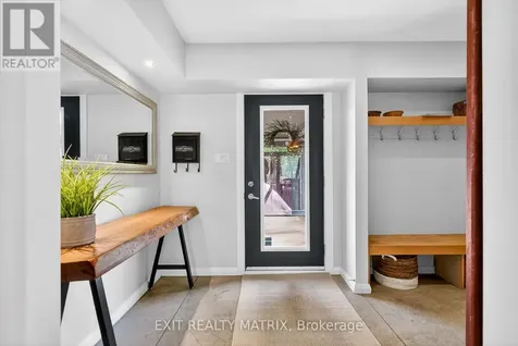 1461 Erbmill Lane Ottawa ON K0A 2P0
