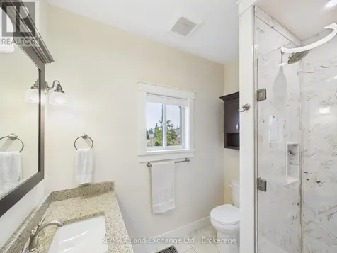 13 Lakefield Drive Kincardine ON N2Z 0C9