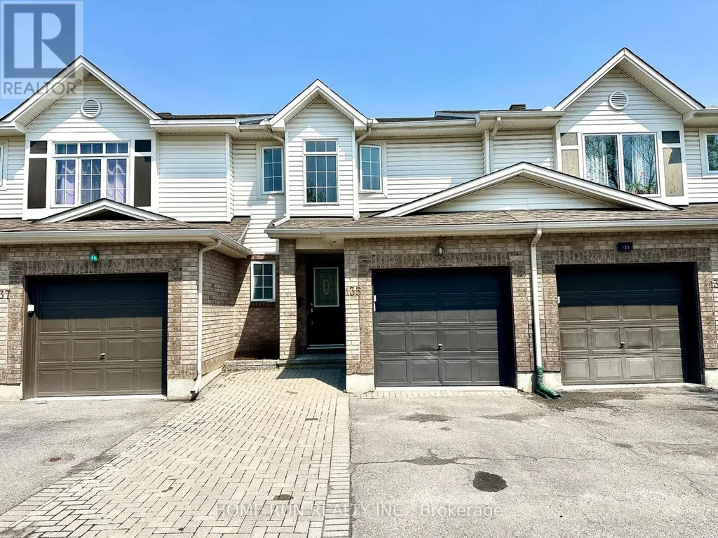 135 Kinross Private Ottawa ON K2K 3P9