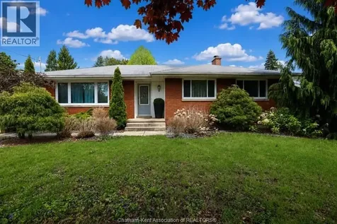 9 Owen Avenue Chatham ON N7L 3W8