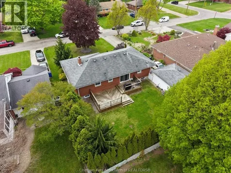 9 Owen Avenue Chatham ON N7L 3W8