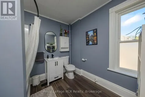 494 16th Street West Owen Sound ON N4K 4A4