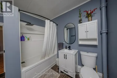 494 16th Street West Owen Sound ON N4K 4A4