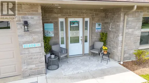 246 Grey Street South Saugeen Shores ON N0H 2L0
