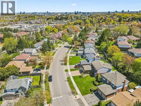 176 Westvale Drive Waterloo ON N2T 1C2
