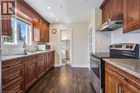 49 Overlea Drive Kitchener ON N2M 1S9