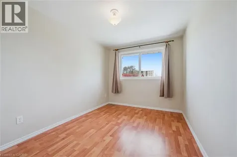 49 Overlea Drive Kitchener ON N2M 1S9
